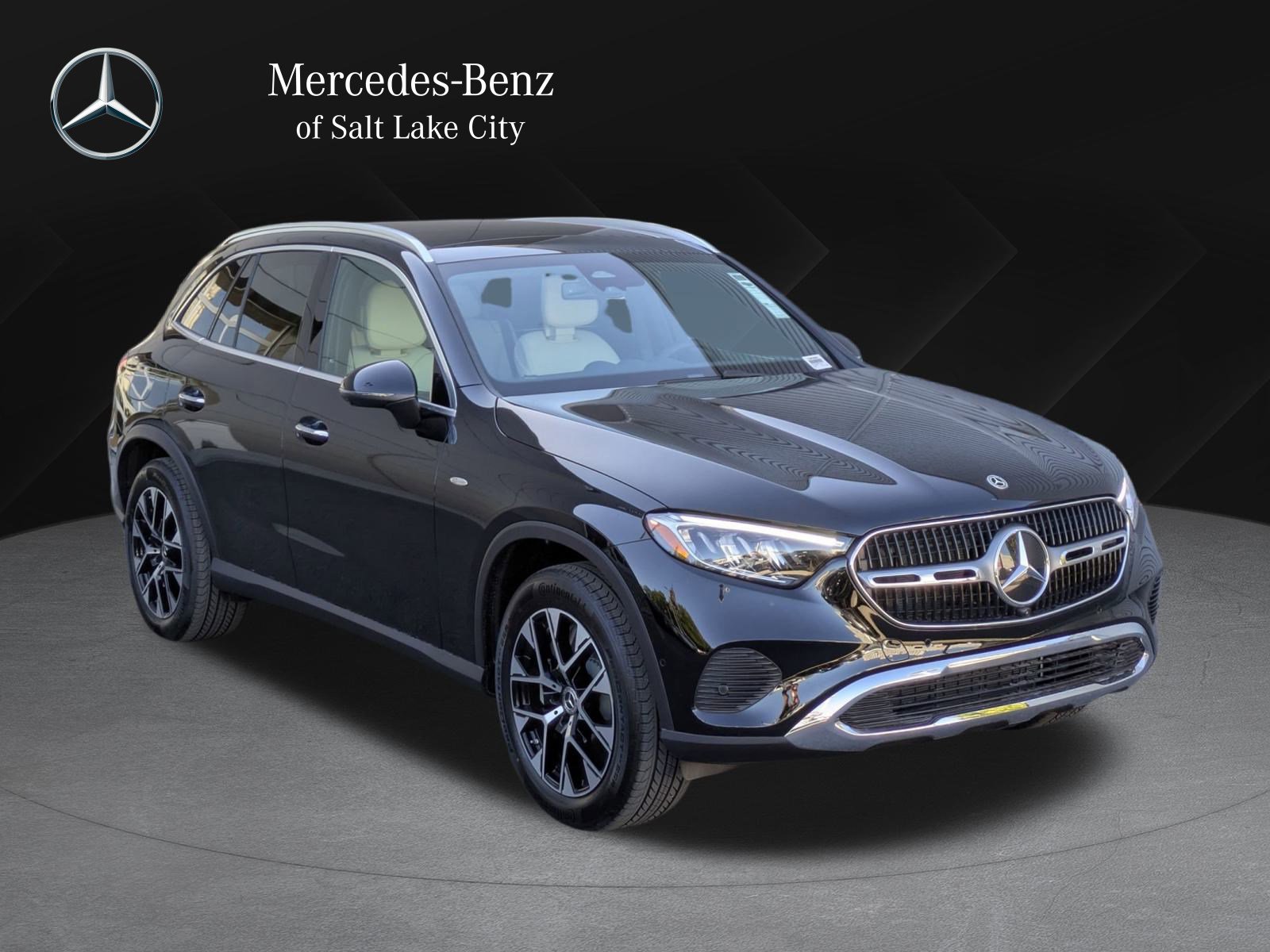 2025 Mercedes-Benz GLC Base's photo