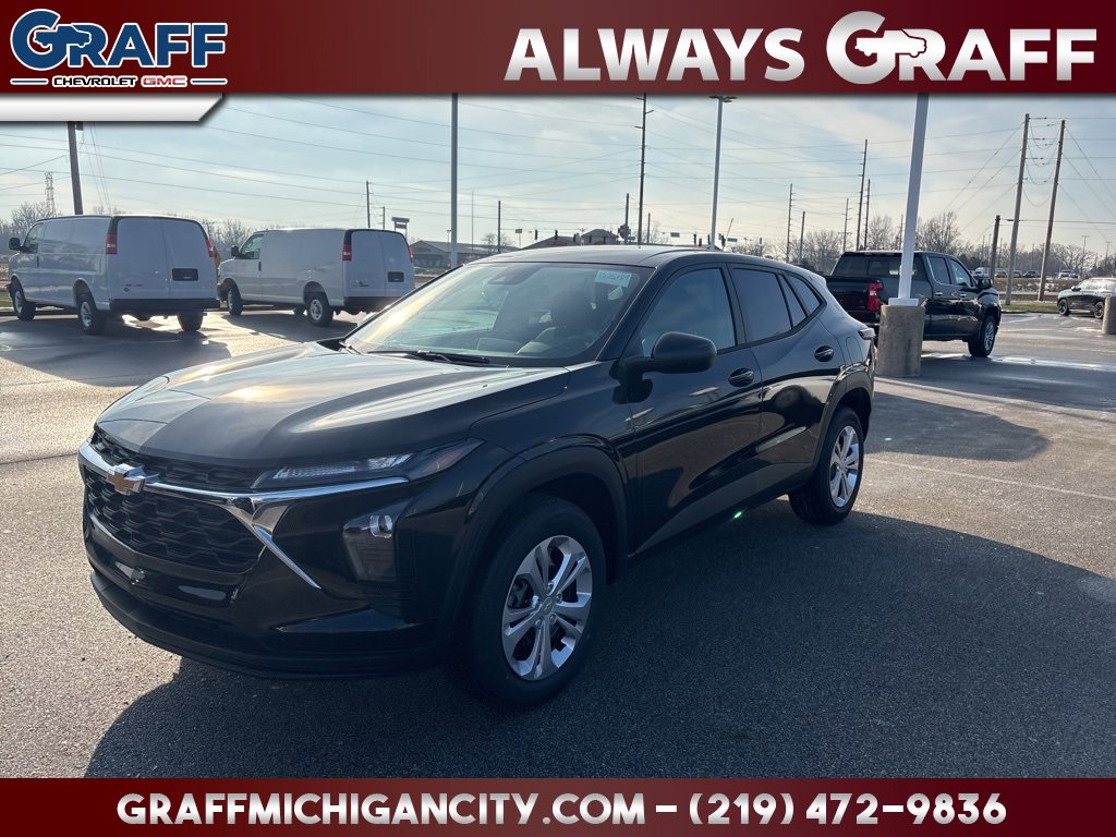 2026 Chevrolet Trax LS's photo