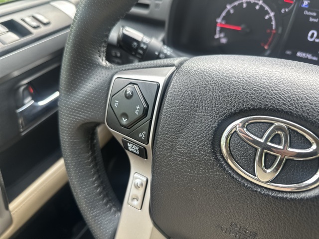 2022 Toyota 4Runner SR5 Premium photo 28