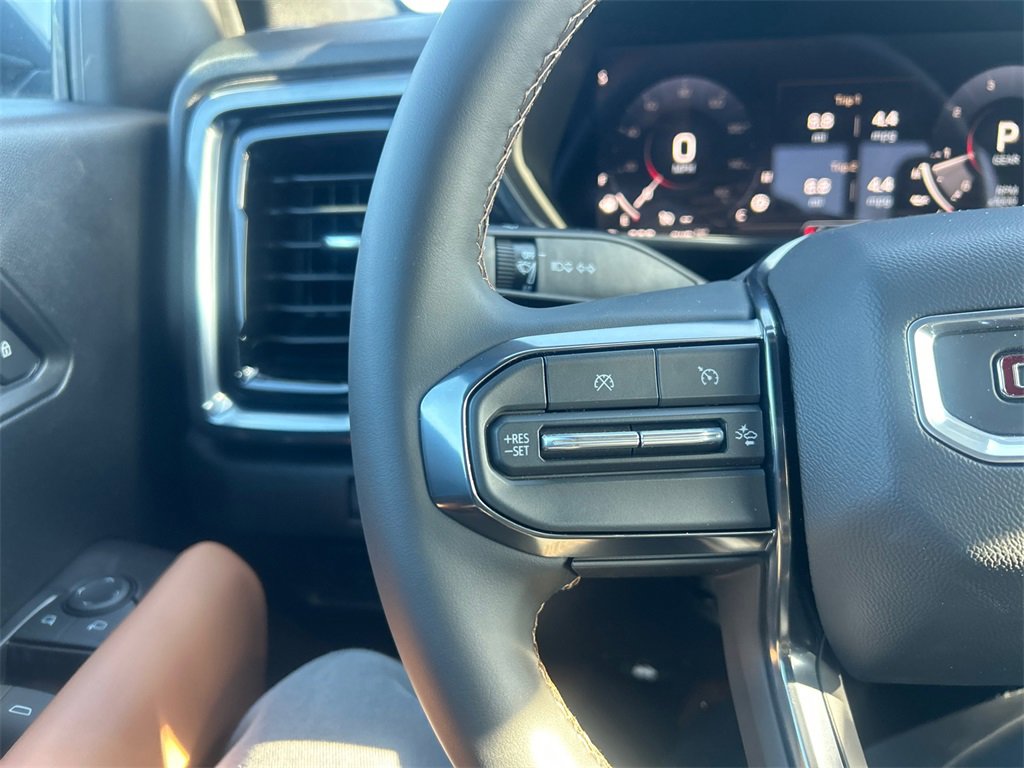 2026 GMC CANYON - Image 18