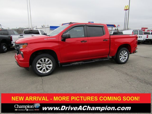 2024 Chevrolet Silverado 1500 Custom's photo