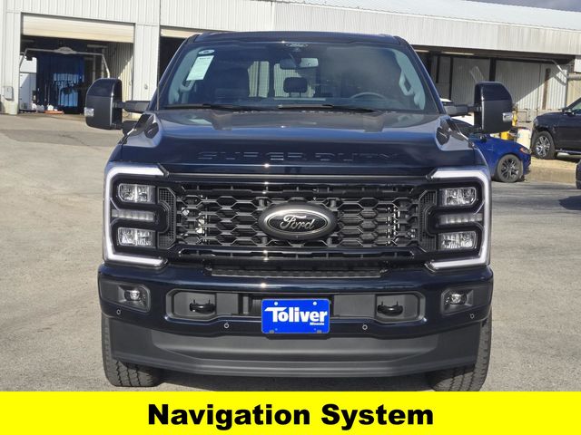 2025 Ford F-250 Lariat photo 3