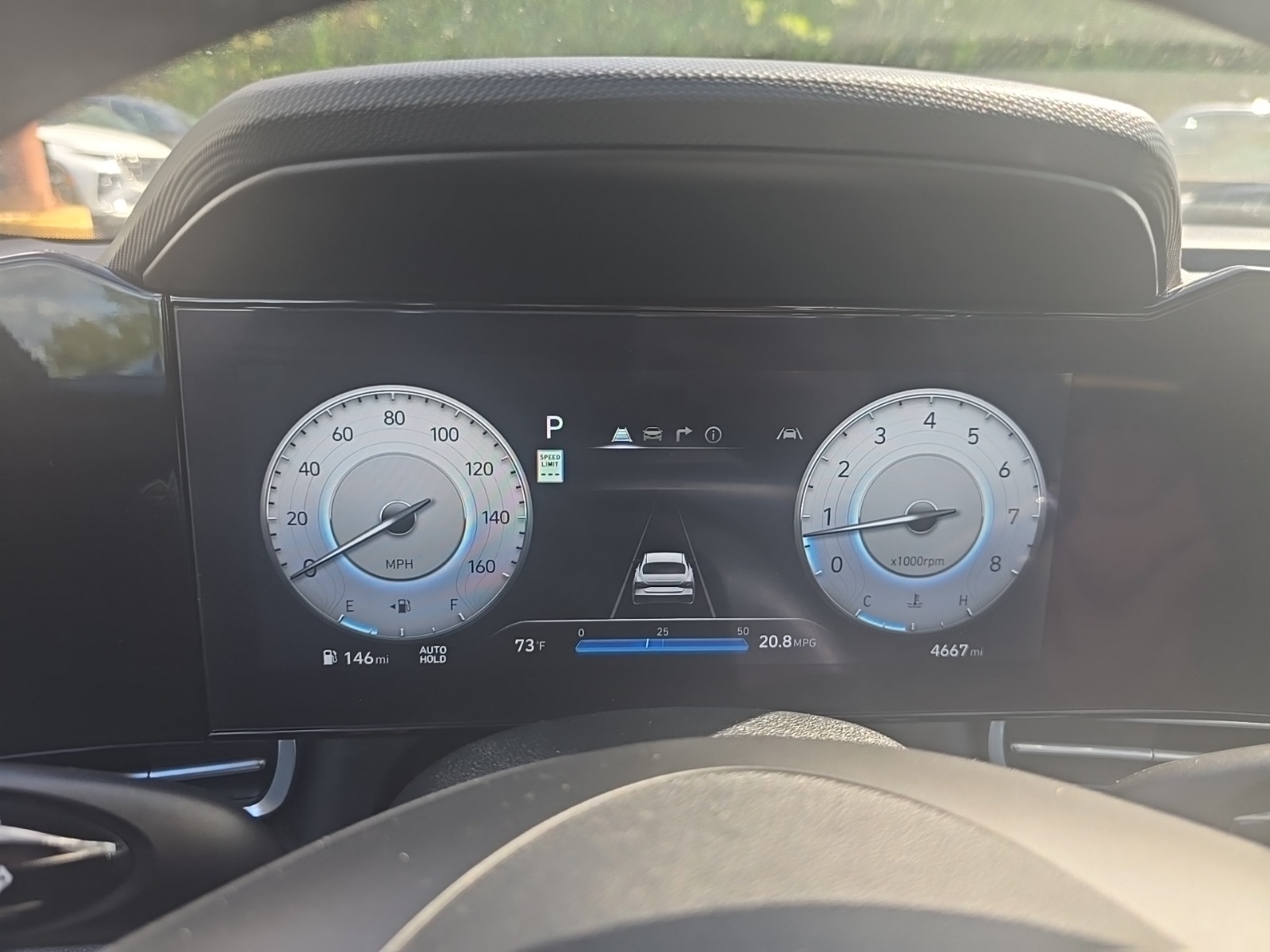 2025 Hyundai Elantra Limited photo 4