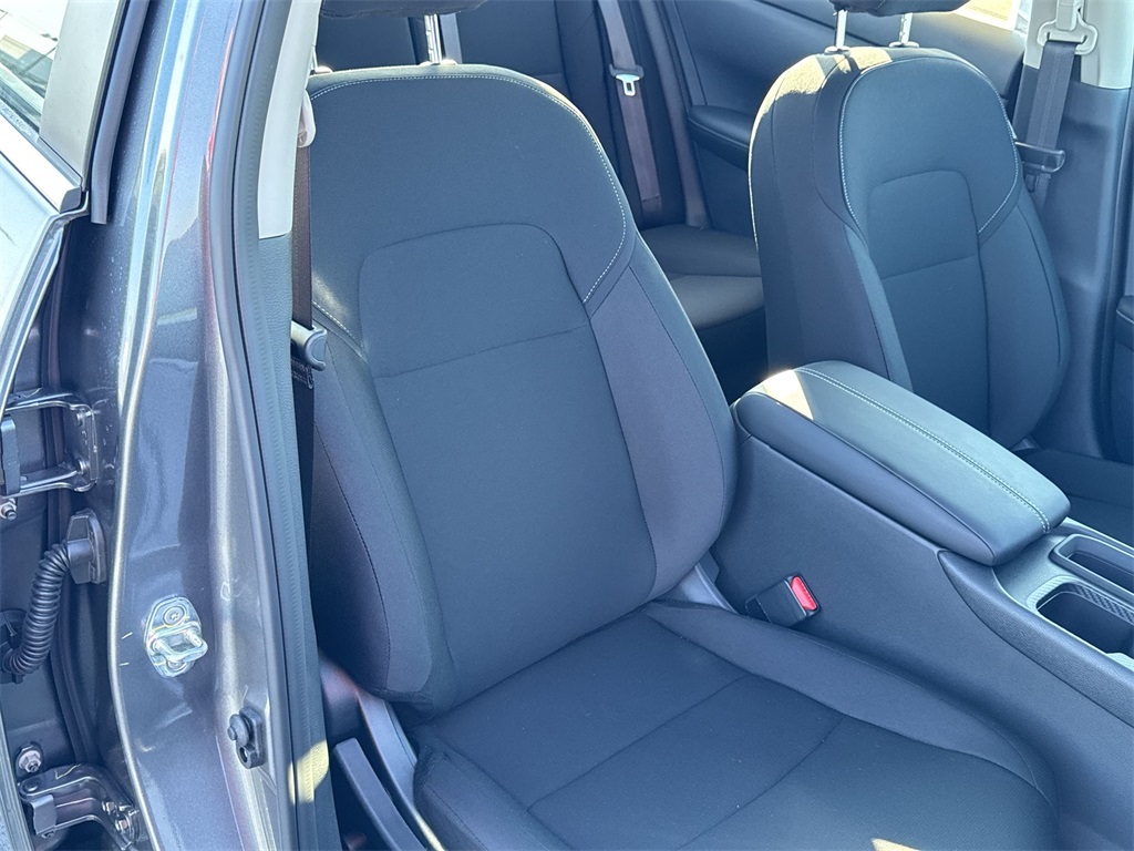 2025 Nissan Sentra S photo 29