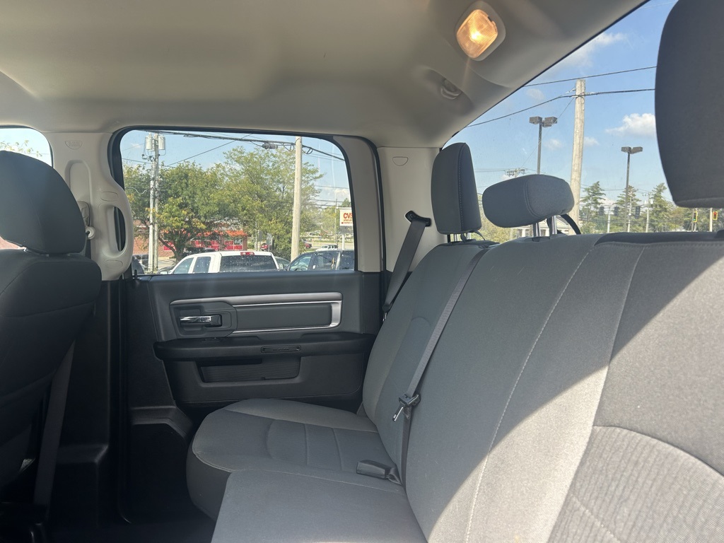 2022 Ram 1500 Classic SLT photo 20
