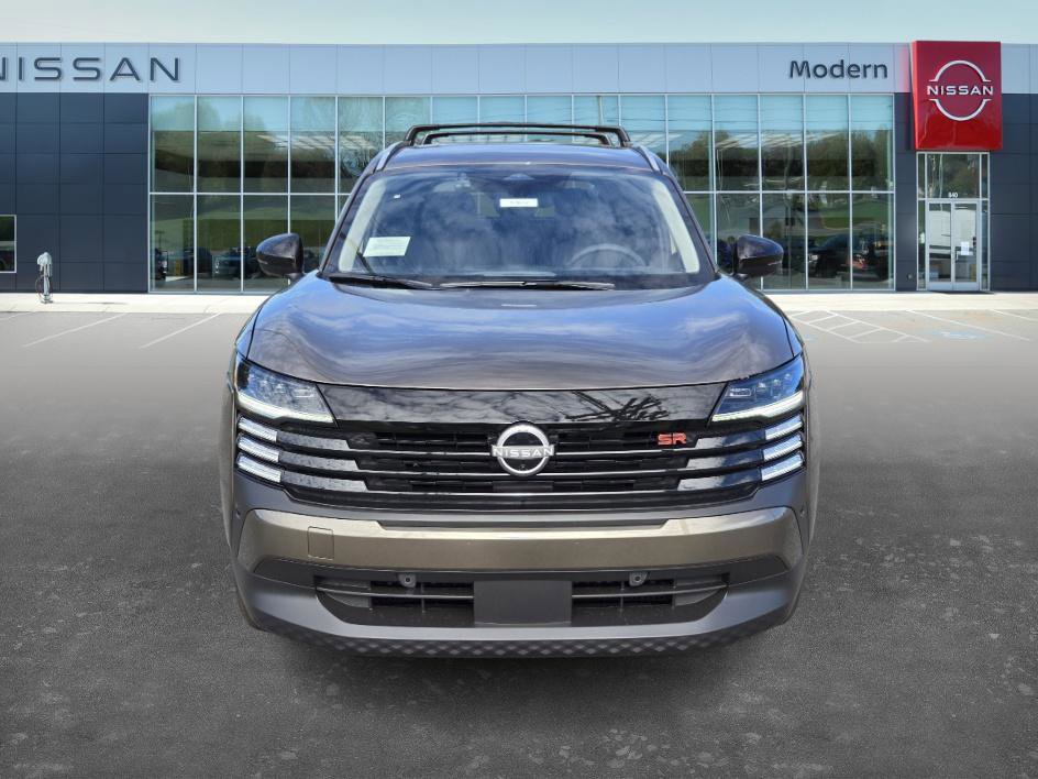 2026 Nissan Kicks SR photo 2