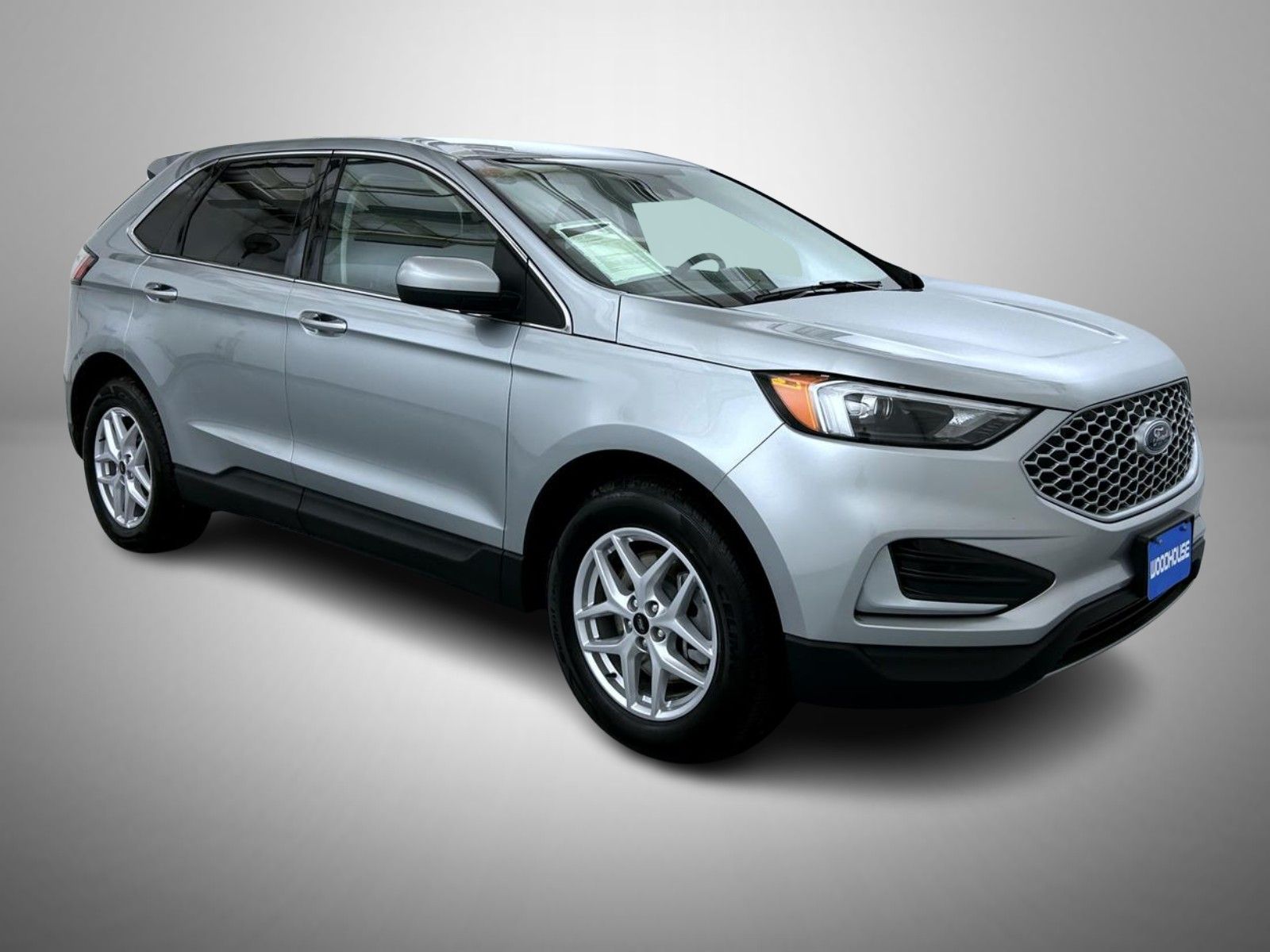 2024 Ford Edge SEL photo 3