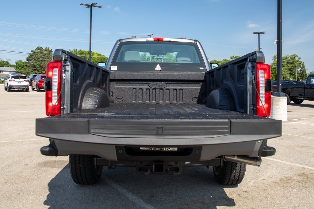 2025 Ford F-350 XL photo 13