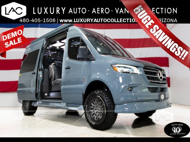 2025 OGV Luxury Coach V-CRUISE 144 AWD (C4) w/ PetSafe & Wildtrak LUX Pkg