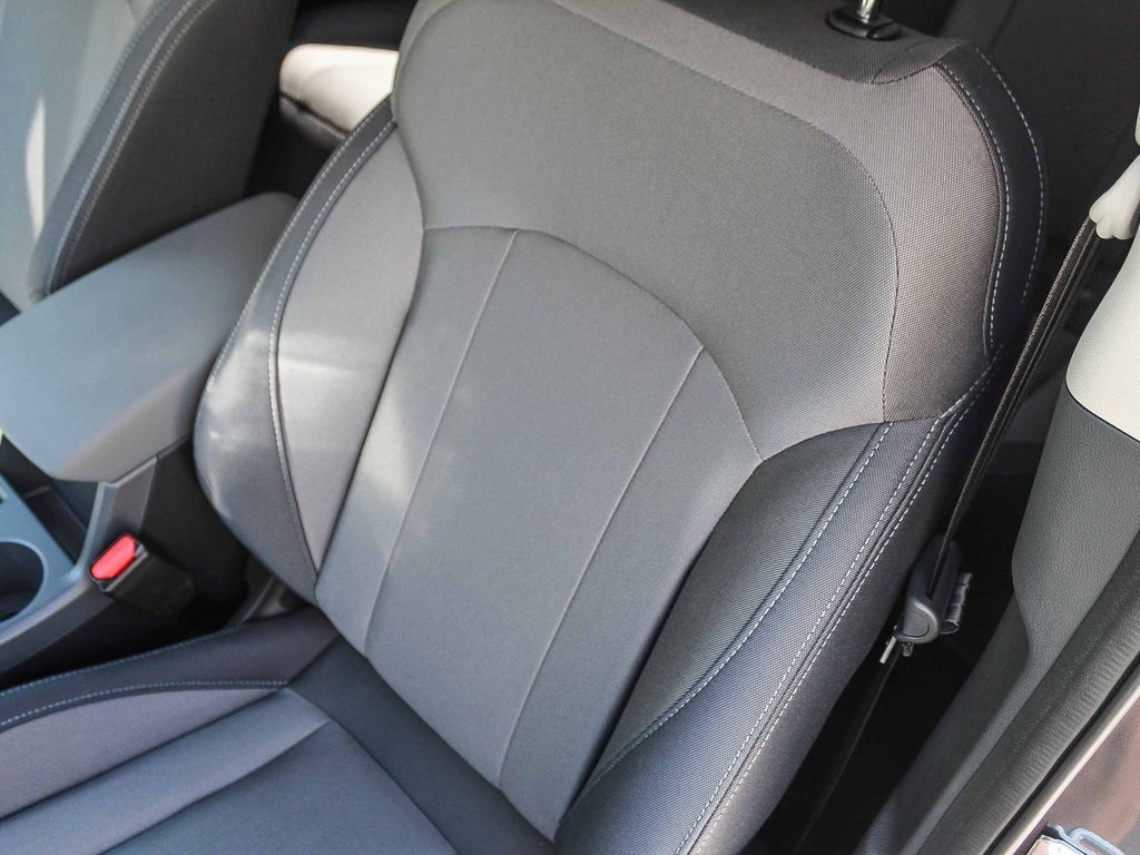 2025 Subaru Crosstrek Premium photo 18