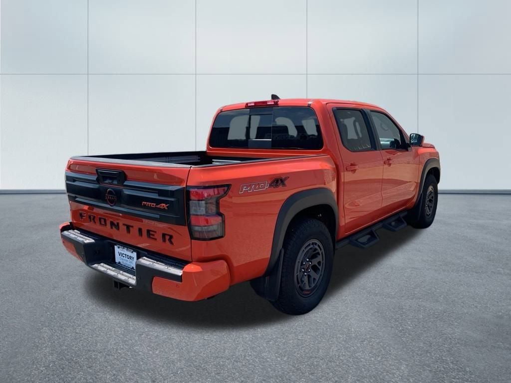2025 Nissan Frontier PRO-4X photo 4