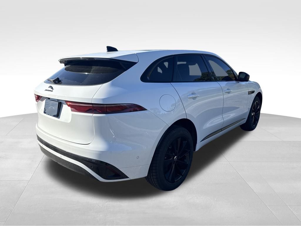 2024 Jaguar F-PACE P250 R-Dynamic S photo 7