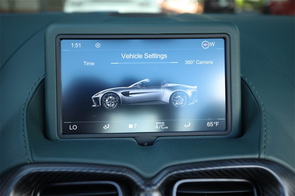 2023 Aston Martin Vantage photo 28