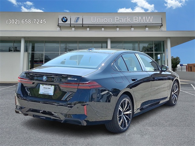 2026 Bmw 550e 550e xDrive photo 4