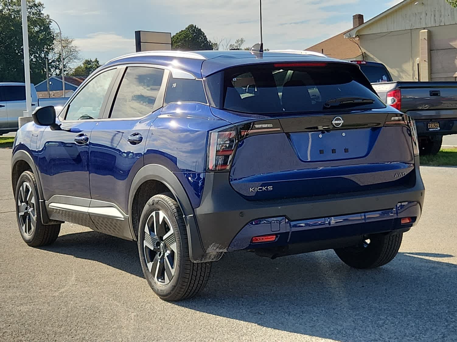 2026 Nissan Kicks SV photo 3