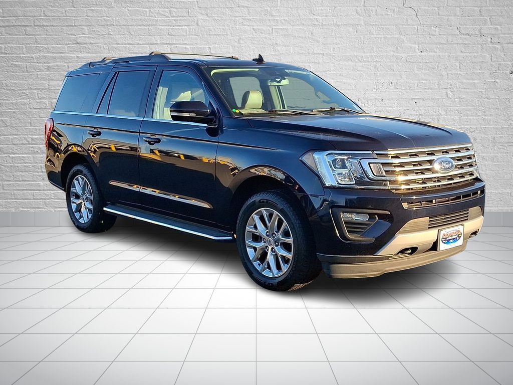 2021 Ford Expedition XLT photo 3
