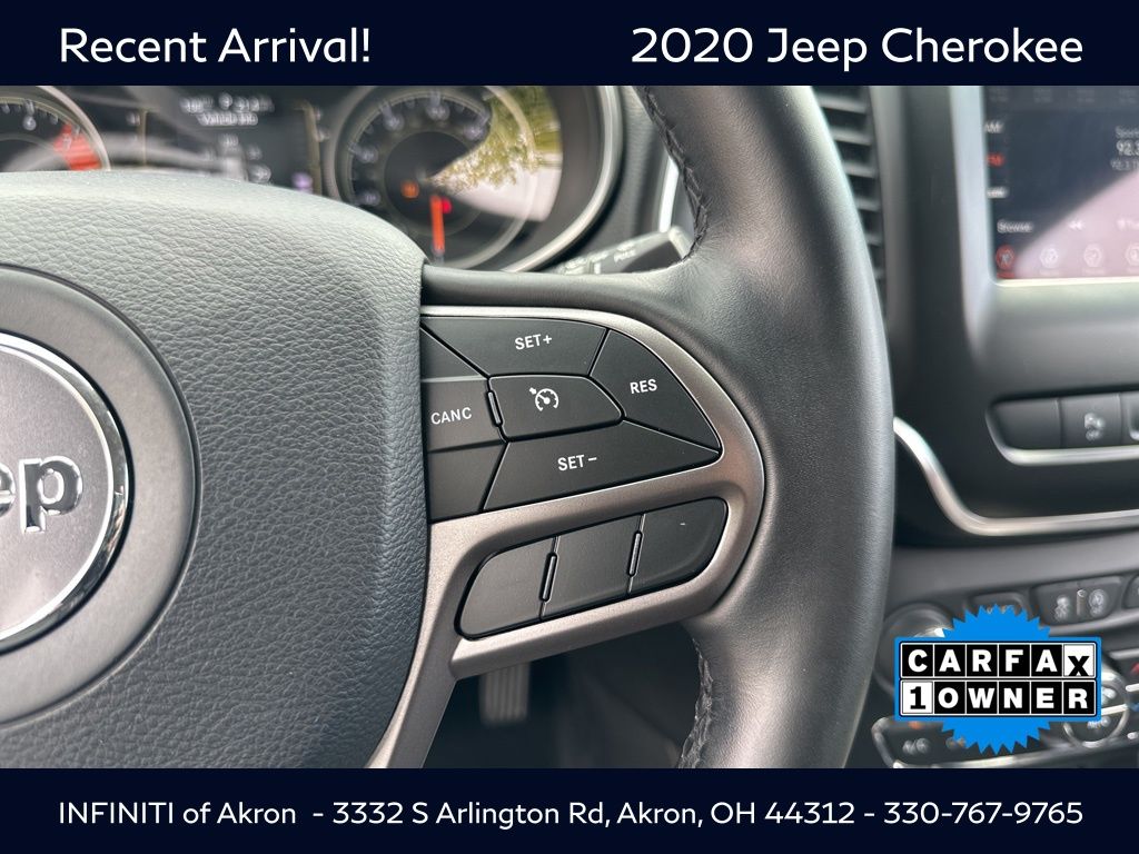 2020 Jeep Cherokee Latitude photo 43