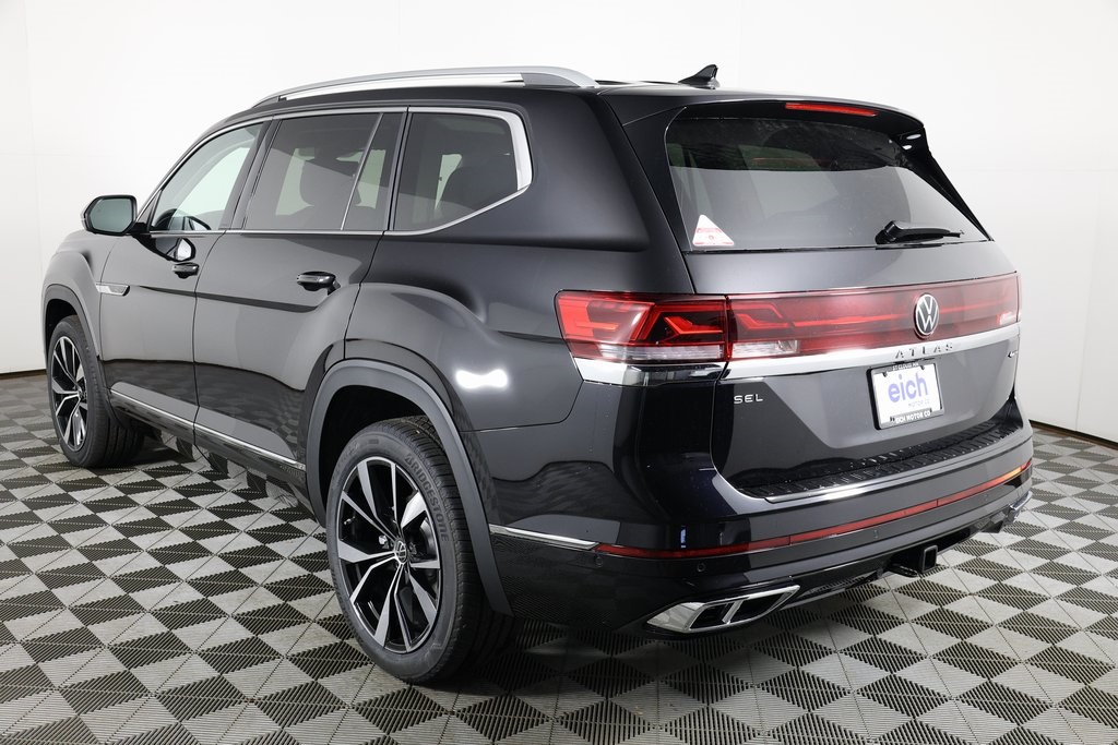 2026 Volkswagen Atlas SEL Premium R-Line photo 4