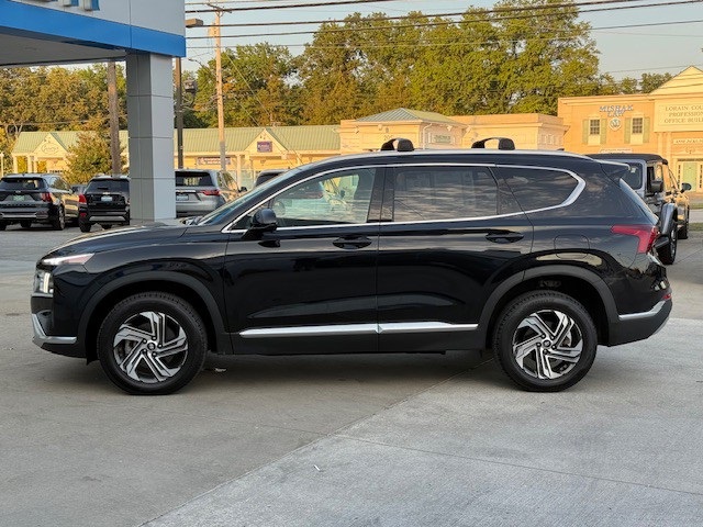2022 Hyundai Santa Fe SEL photo 3