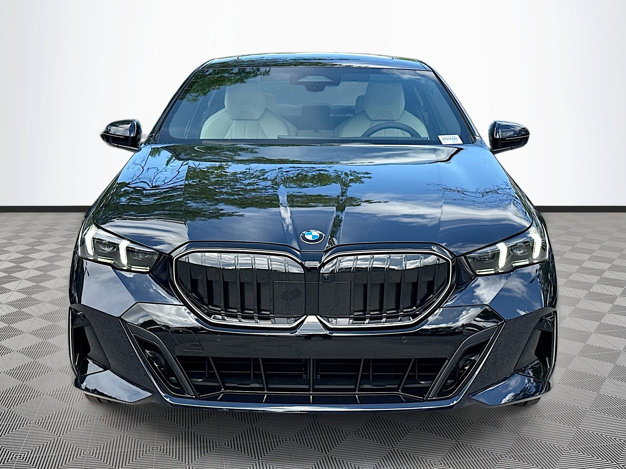 2026 Bmw 530i photo 2