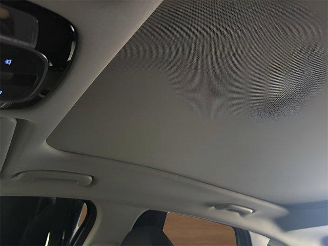 2025 Hyundai Tucson Hybrid SEL Convenience photo 16