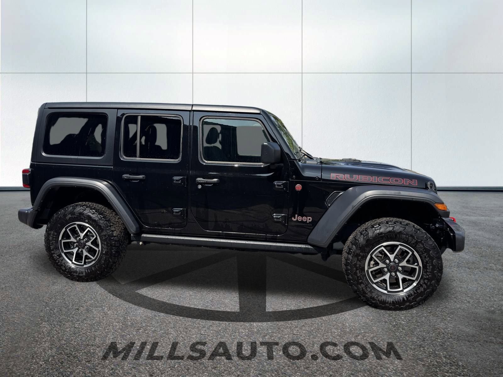 2024 Jeep Wrangler Rubicon photo 3