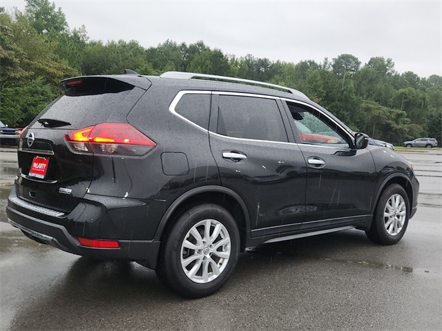 2019 Nissan Rogue S photo 3