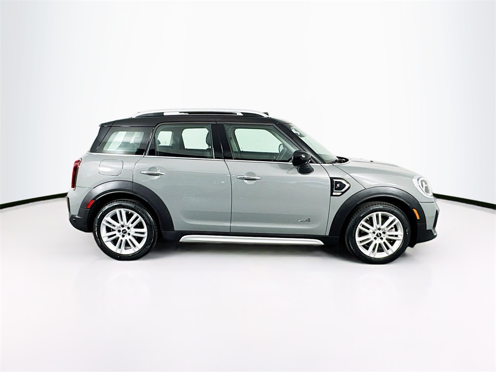 2023 Mini Cooper S ALL4 photo 8