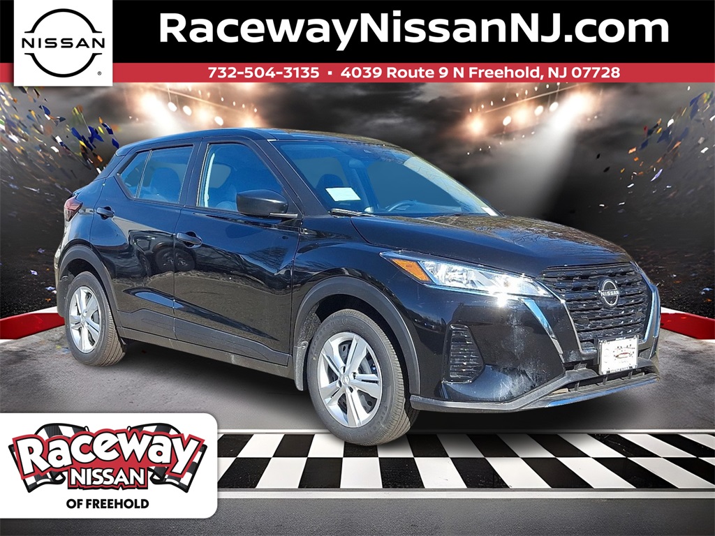 2025 Nissan KICKS PLAY Base's photo