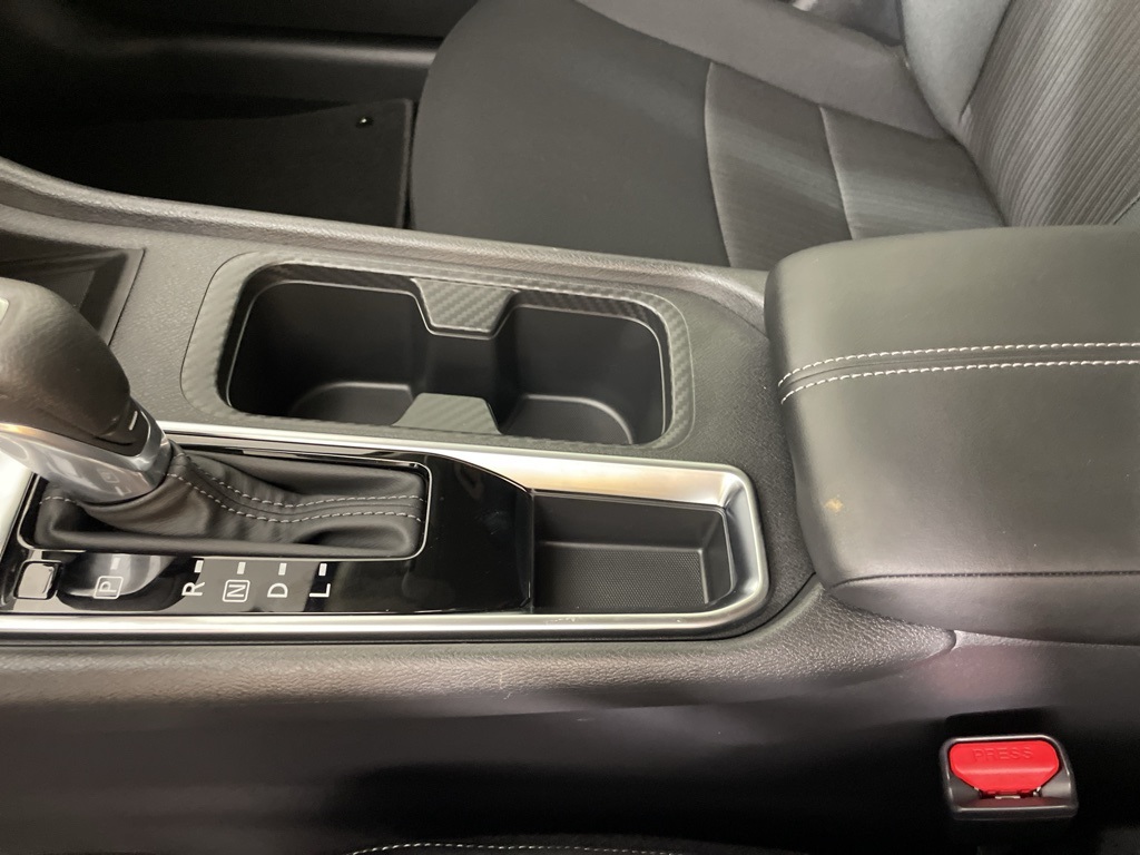 2025 Nissan Sentra SV photo 29