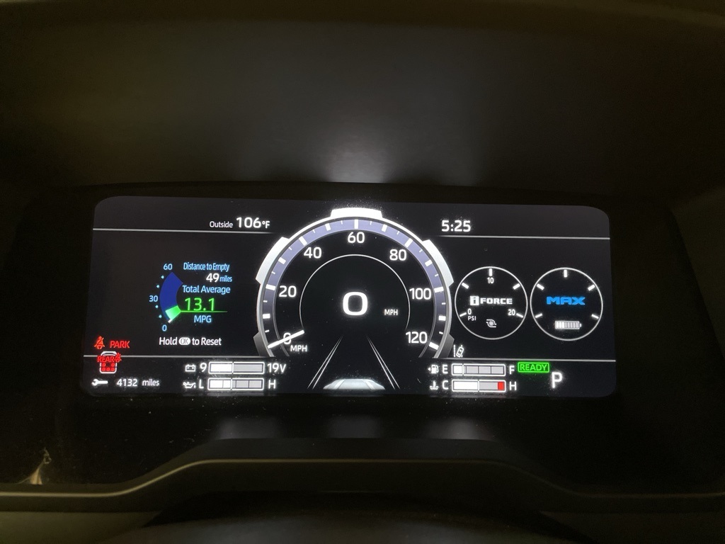 2024 Toyota Sequoia Platinum photo 10