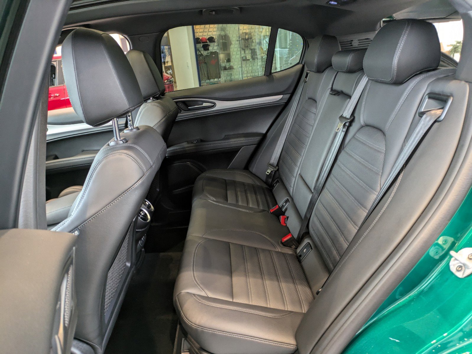 2025 Alfa Romeo Stelvio Sprint Base photo 12