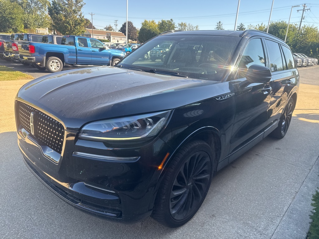 2022 Lincoln Aviator Reserve photo 3