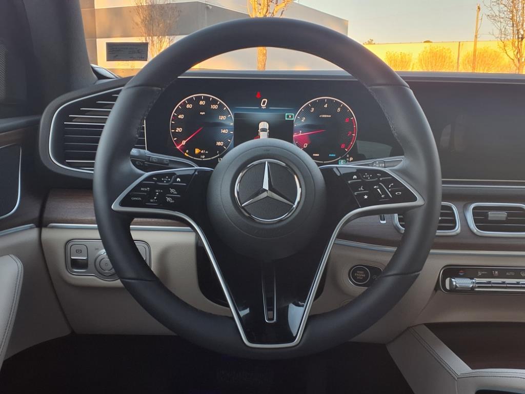 2025 Mercedes Benz GLE 350 4MATIC photo 11