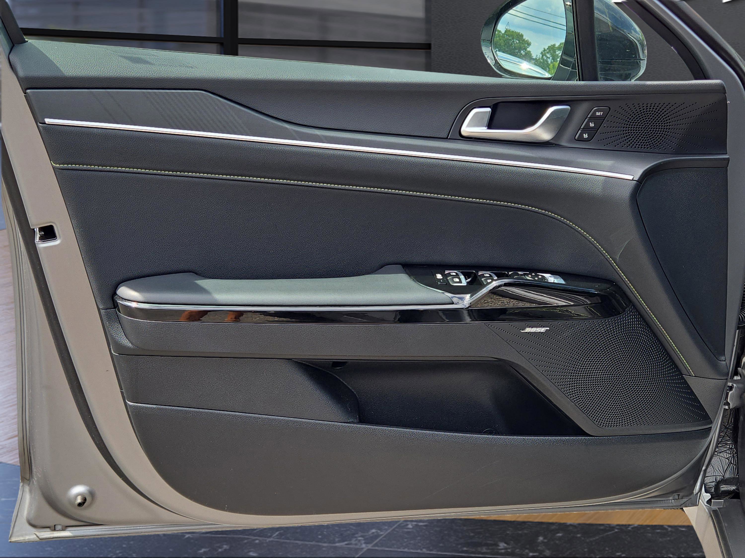 2025 Kia K5 GT photo 14