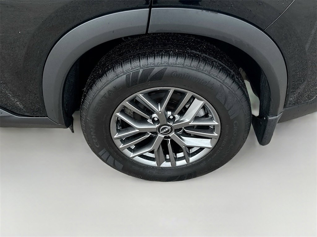 2022 Nissan Rogue S photo 31