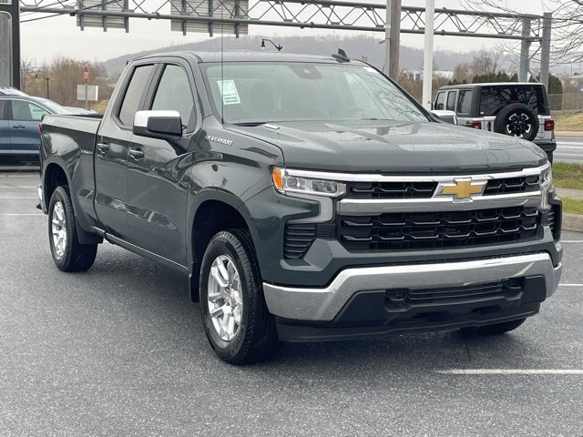 2026 Chevrolet Silverado 1500 LT's photo