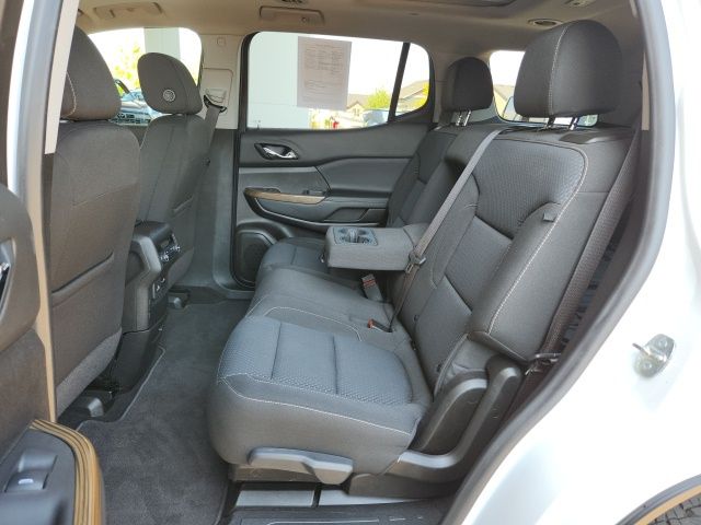2021 Gmc Acadia SLE photo 14