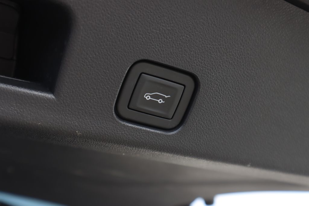 2024 Gmc Acadia AT4 photo 25