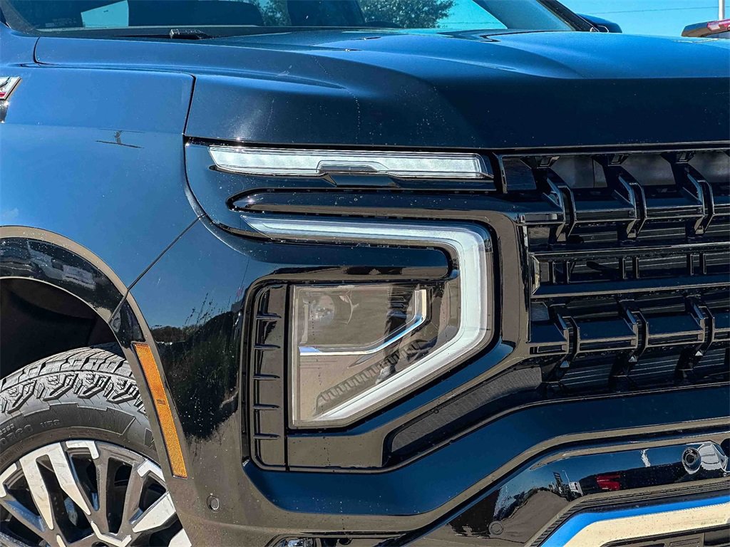 2026 Chevrolet Tahoe Z71 photo 3