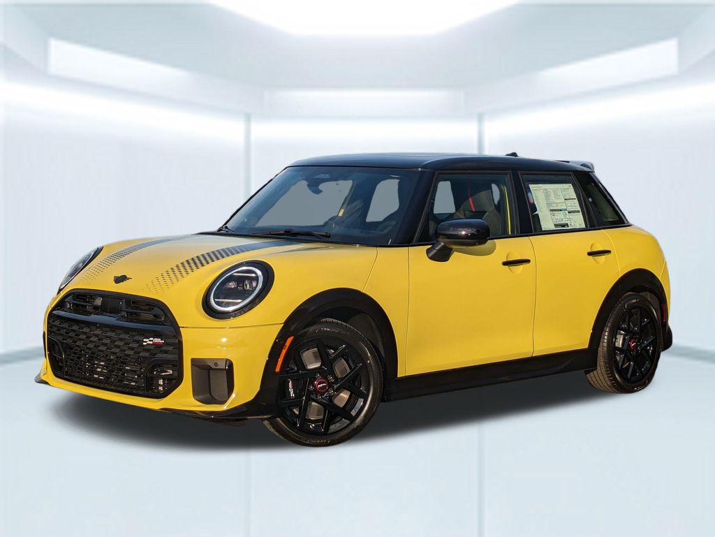 2026 MINI Hardtop 4 Door S's photo