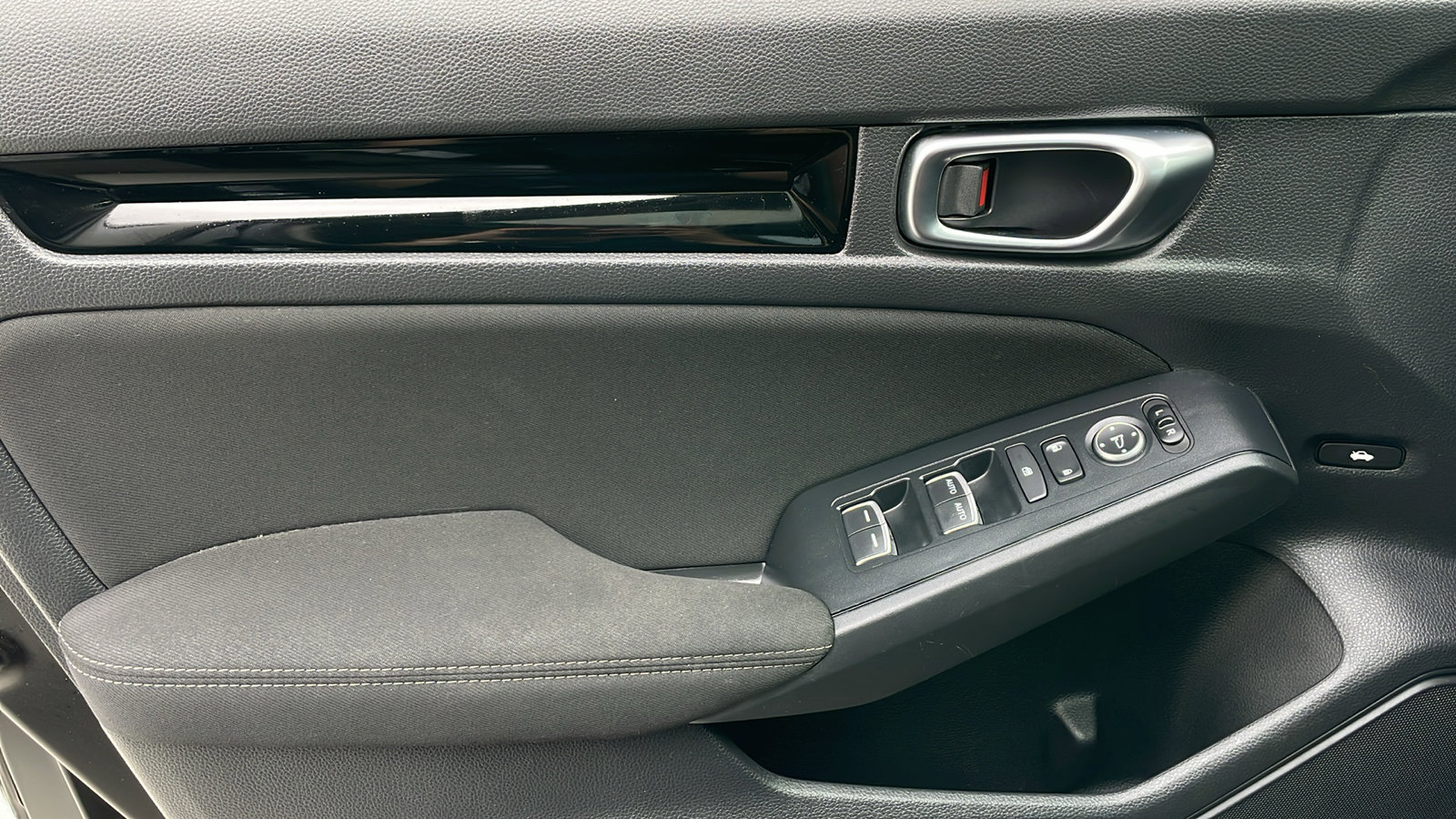 2022 Honda Civic EX photo 22