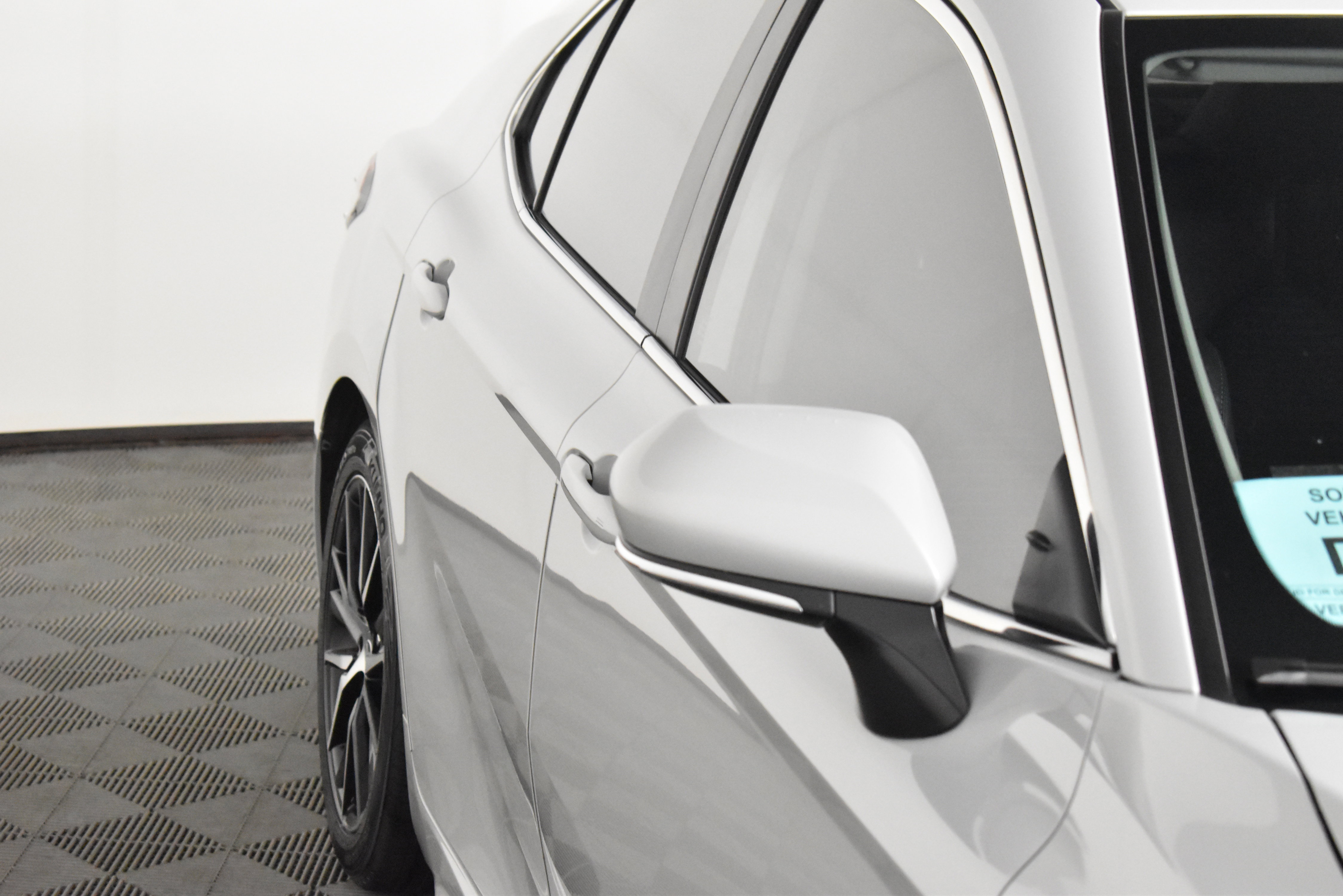 2024 Toyota Camry SE photo 2