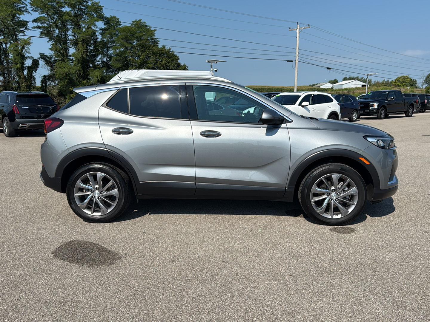 2023 Buick Encore Essence photo 4