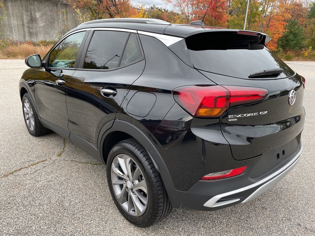 2022 Buick Encore GX Select photo 3