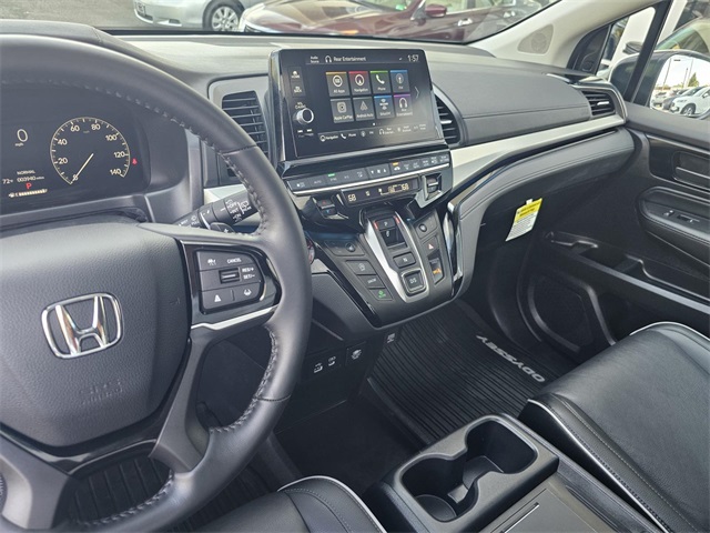 2025 Honda Odyssey Touring photo 40