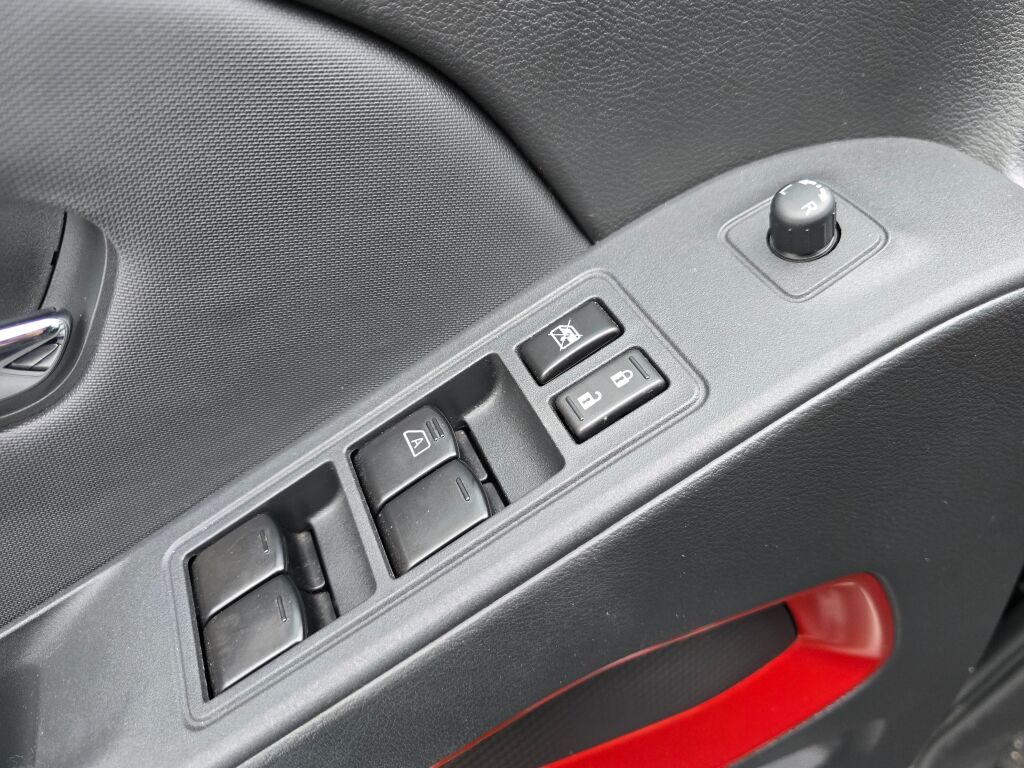 2023 Nissan Frontier PRO-4X photo 20