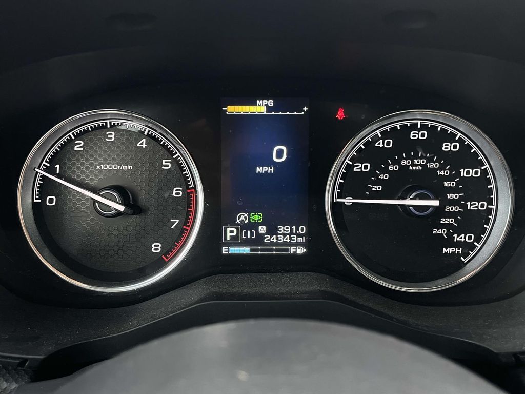 2024 Subaru Forester Touring photo 11