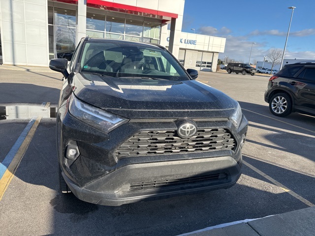 Used 2022 Toyota RAV4 XLE Premium with VIN 2T3A1RFV7NW310335 for sale in Kansas City