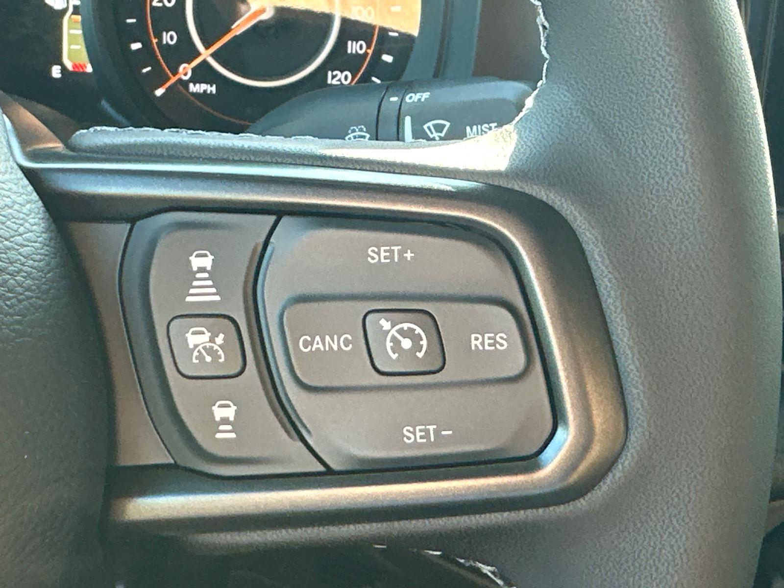 2025 Jeep Gladiator Sport S photo 15